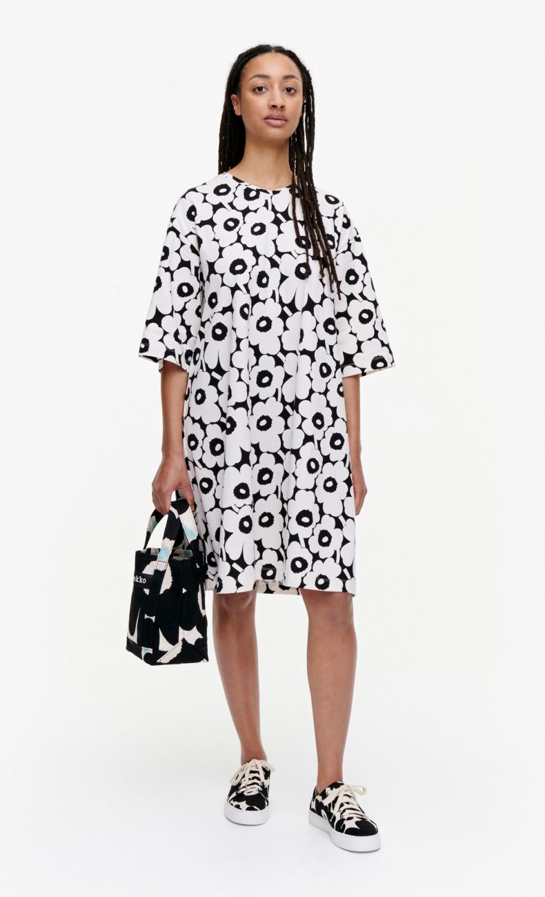 Kultapiisku Mini Unikko ワンピース Maija Isola Marimekko マリメッコ 日本公式オンラインストア