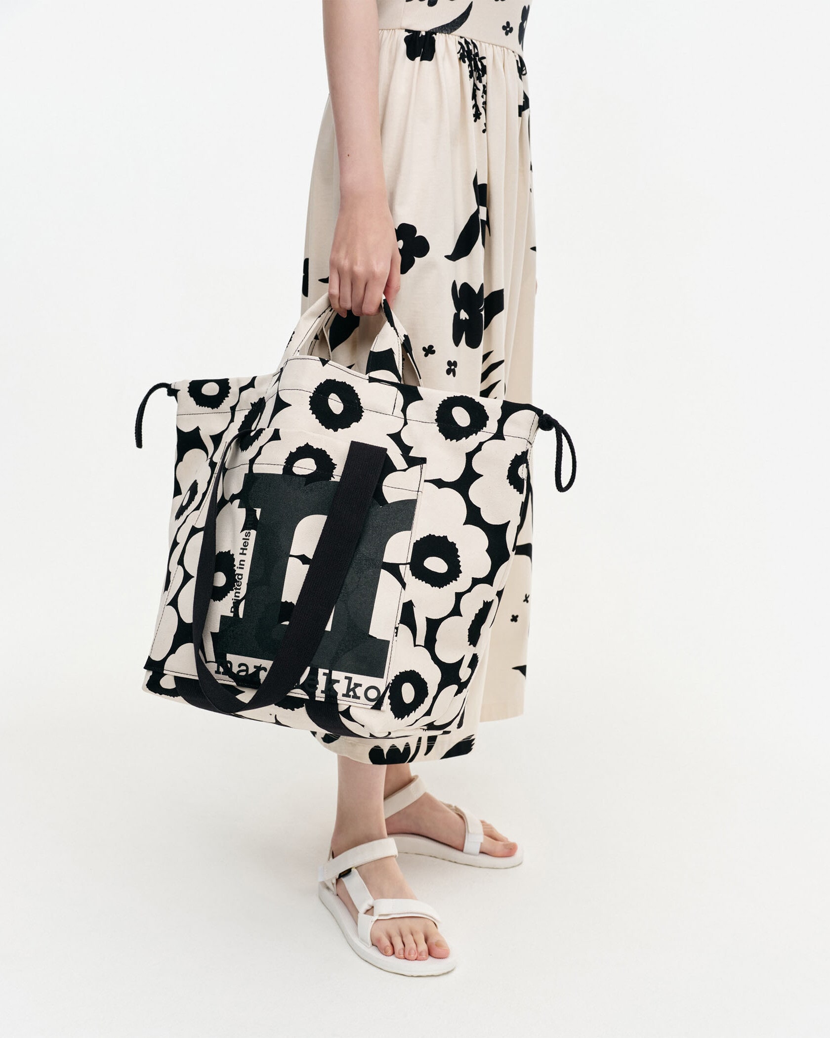 手持ち旅行バッグ人気おすすめ|marimekko(マリメッコ)