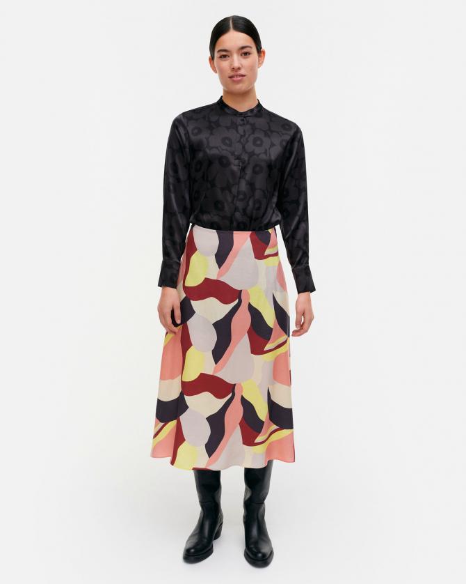 【一部店舗・オンラインストア限定】Kreppi Kamelia スカート