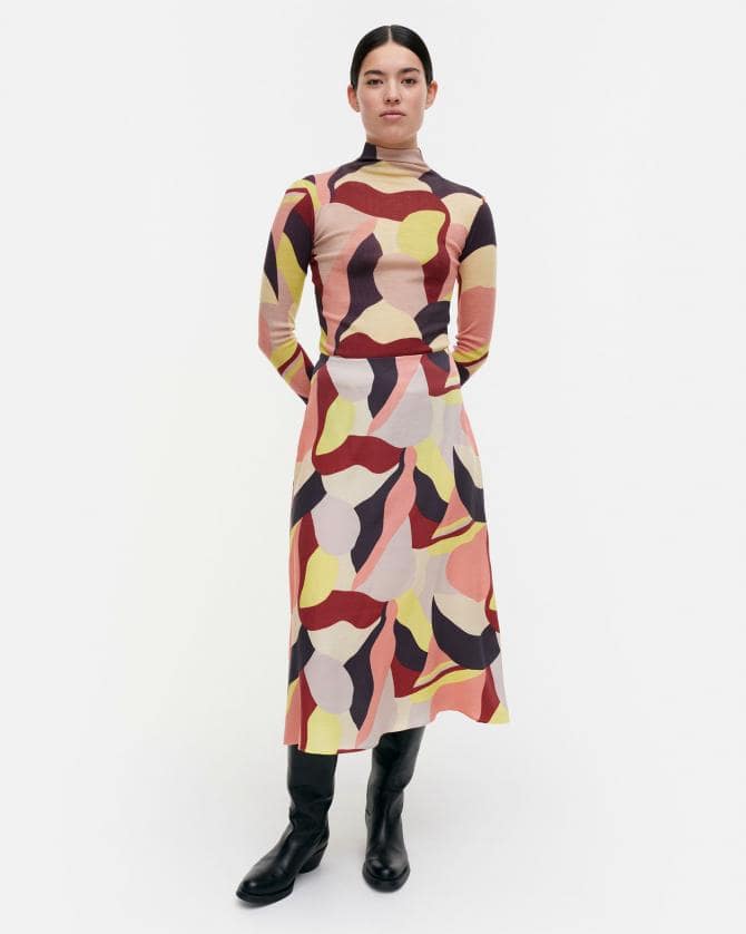 【一部店舗・オンラインストア限定】Kreppi Kamelia スカート