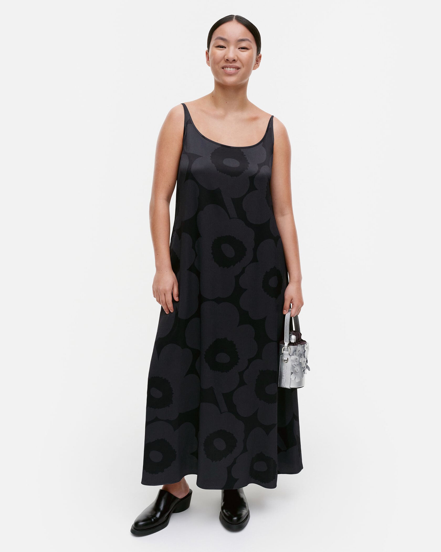 Sh Seurassa Unikko ワンピース