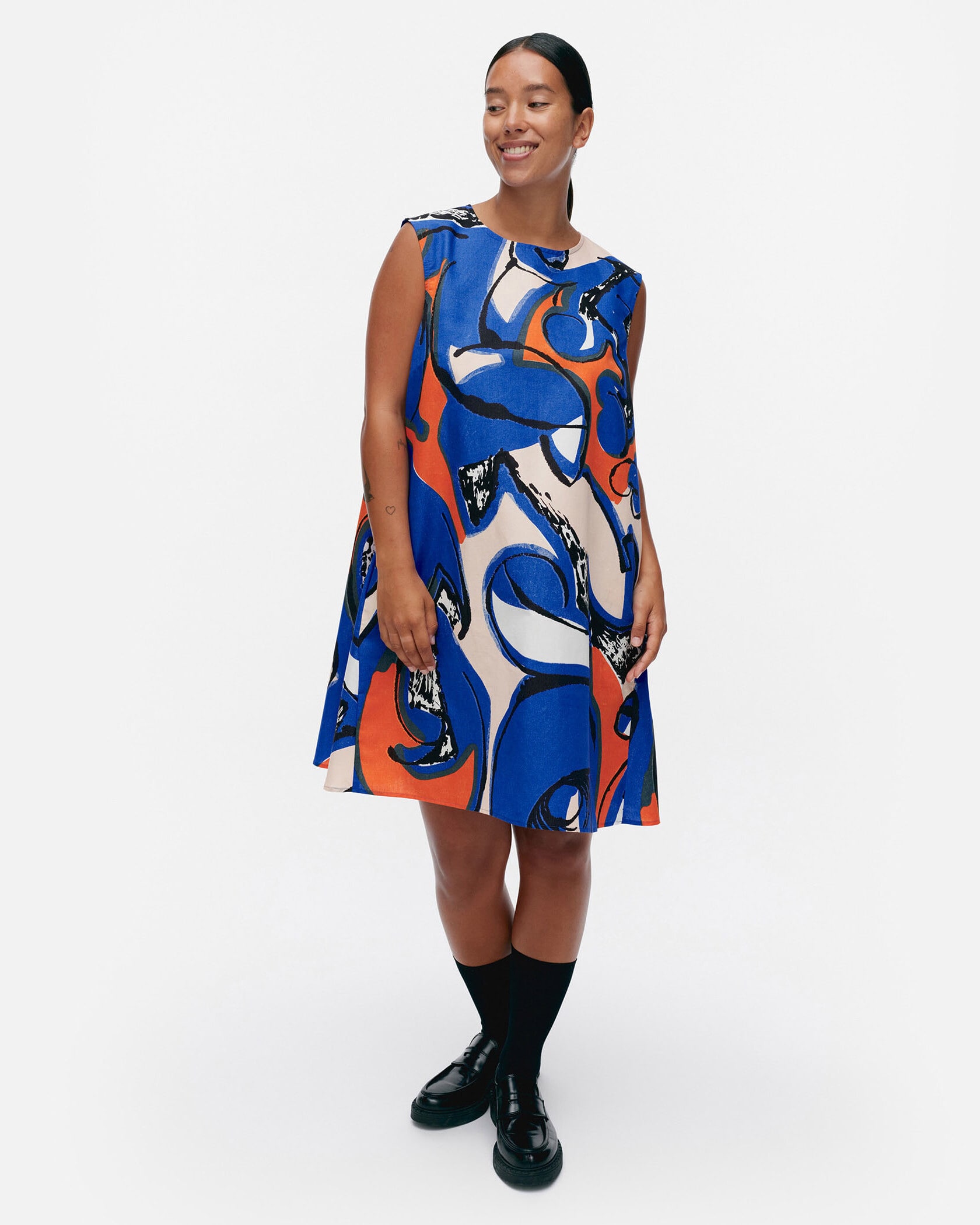 Anemonet Eldfamn ワンピース