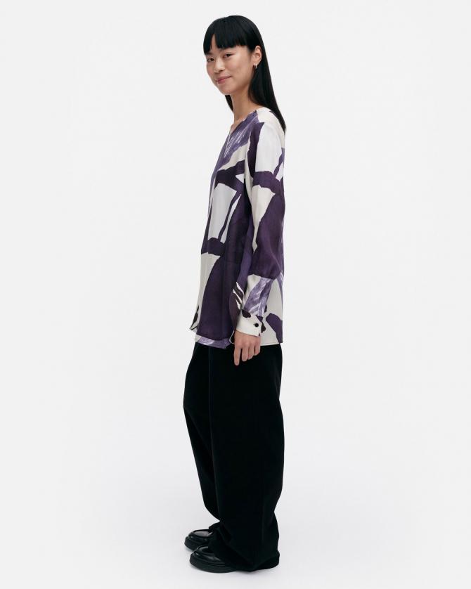 【一部店舗・オンラインストア限定】Kovertaa Kylmankukka ブラウス