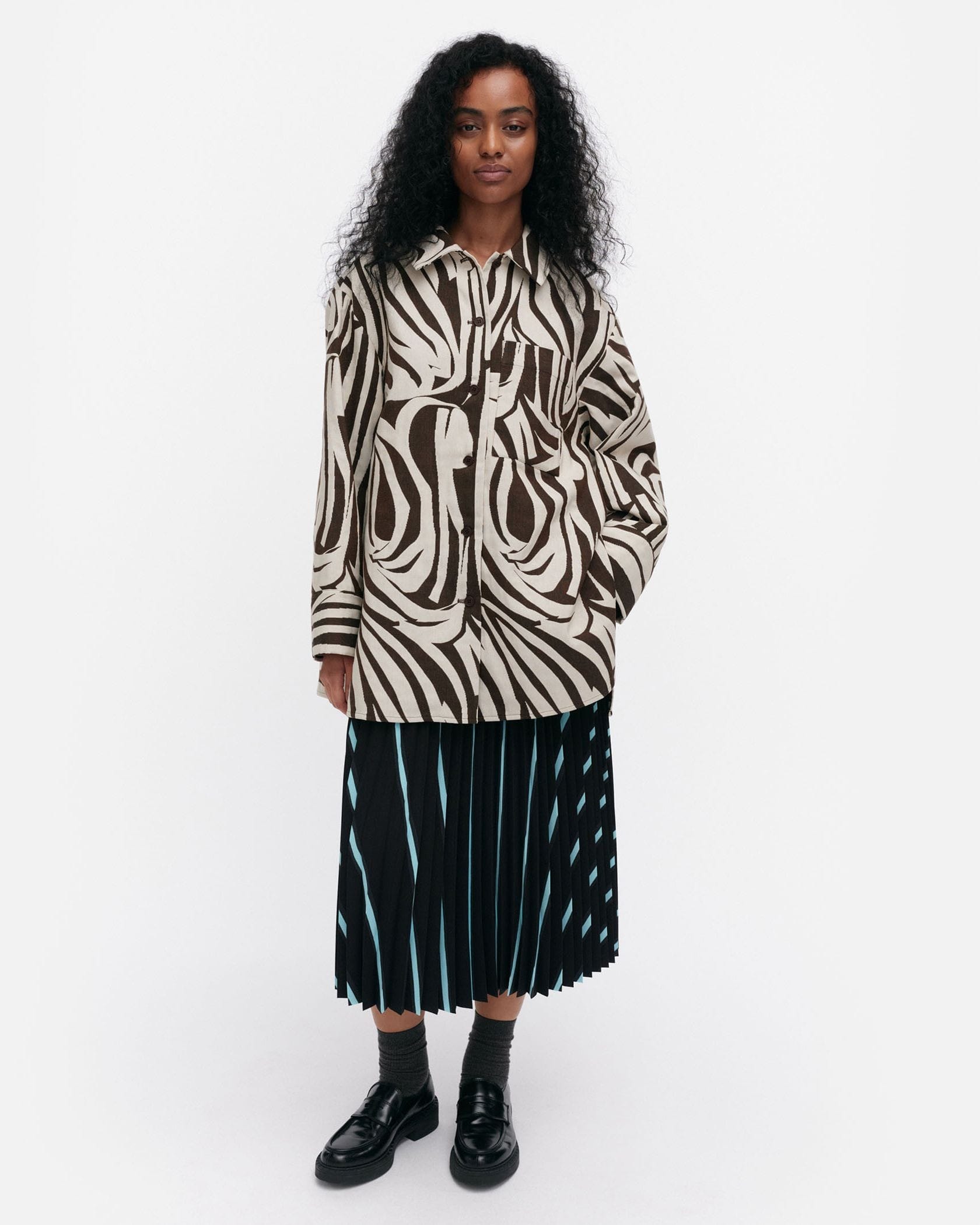 美品 マリメッコ Jokamies レディースL相当 長袖 ストライプシャツ 緑 美品 マリメッコ Jokamies レディースL相当 長袖 ストライプ