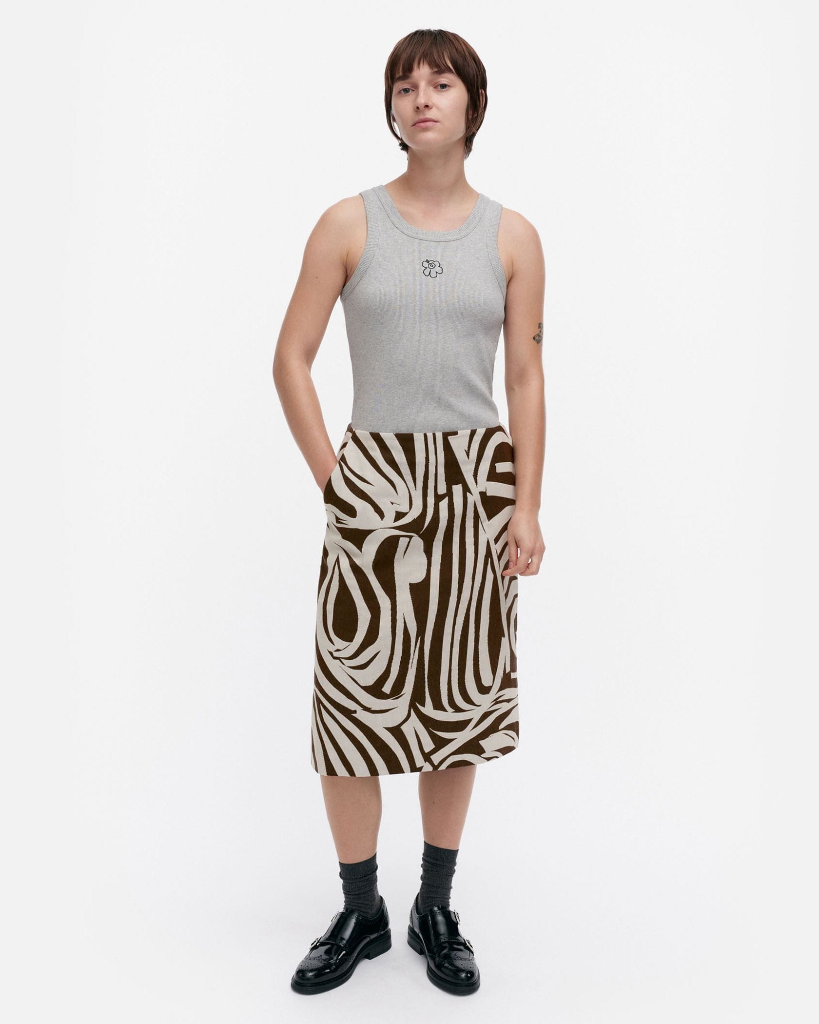 【一部店舗・オンラインストア限定】Valaa Jokuraita スカート