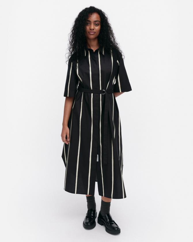 マリメッコ  marimekko 5部袖ワンピース　klaava マリメッコ marimekko ＜Kukkatori＞五分袖ワンピース アジア