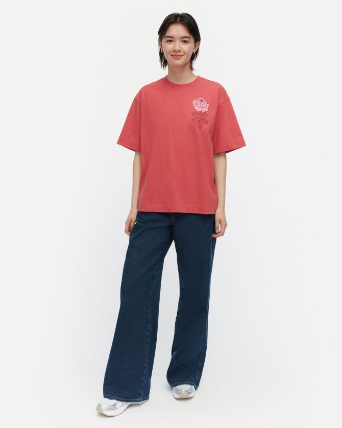 【一部店舗・オンラインストア限定】Risut Vihkiruusu Placement Tシャツ