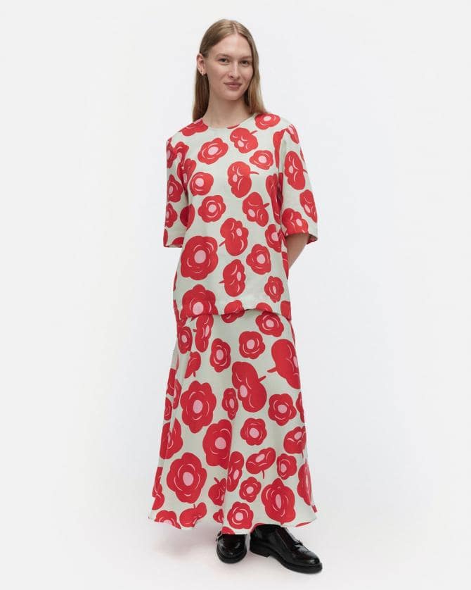 【一部店舗・オンラインストア限定】Sh Tanssit Tumma スカート