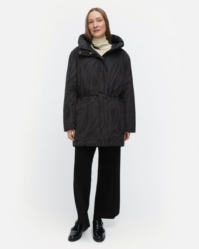 【一部店舗・オンラインストア限定】Kaannos Jokuraita ダウンコート