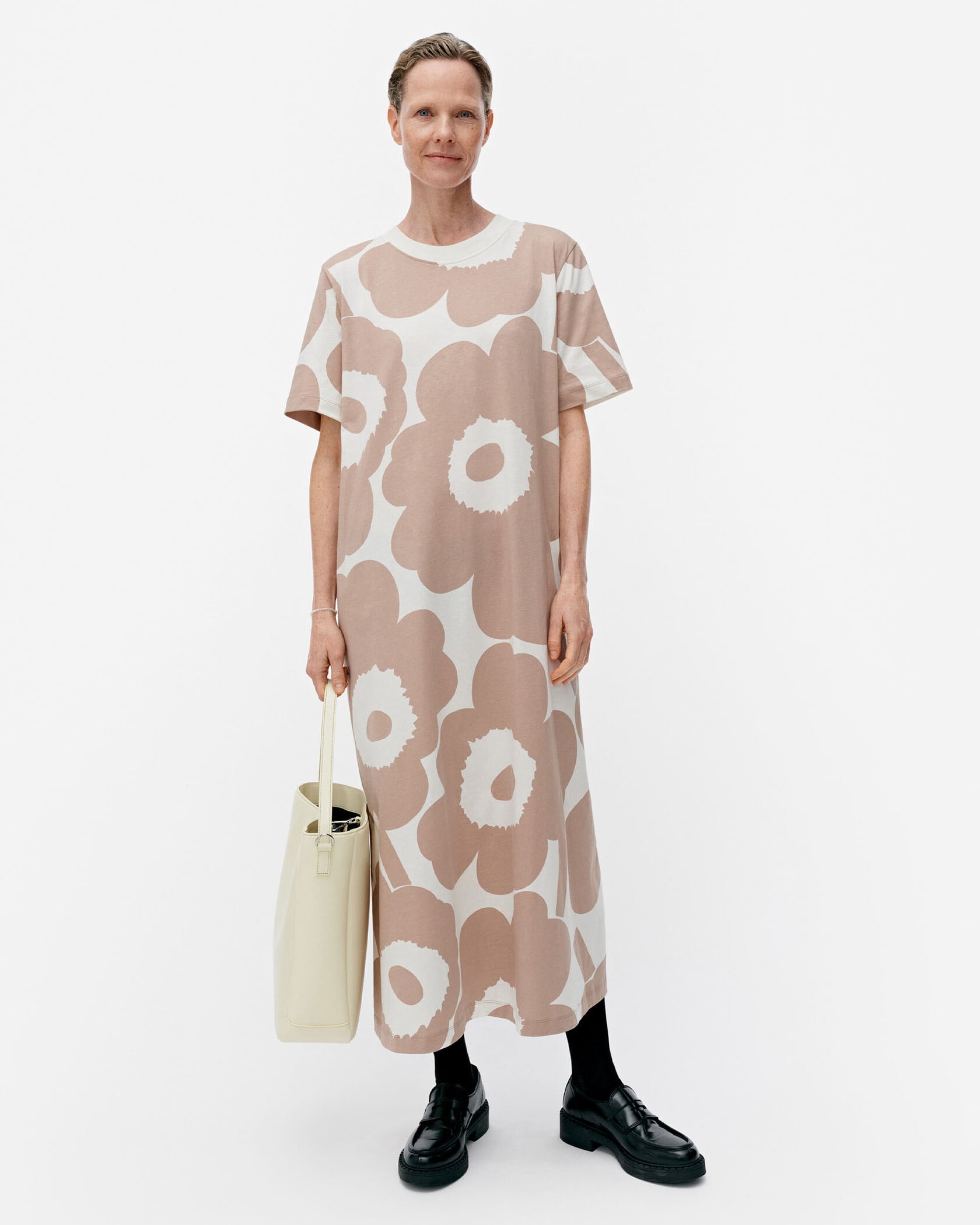 Pisteinen Unikko ワンピース | Maija Isola | Marimekko (マリメッコ