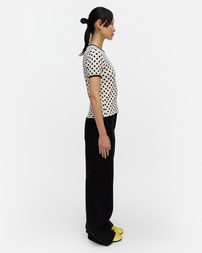 Kukkea Pallo Tシャツ