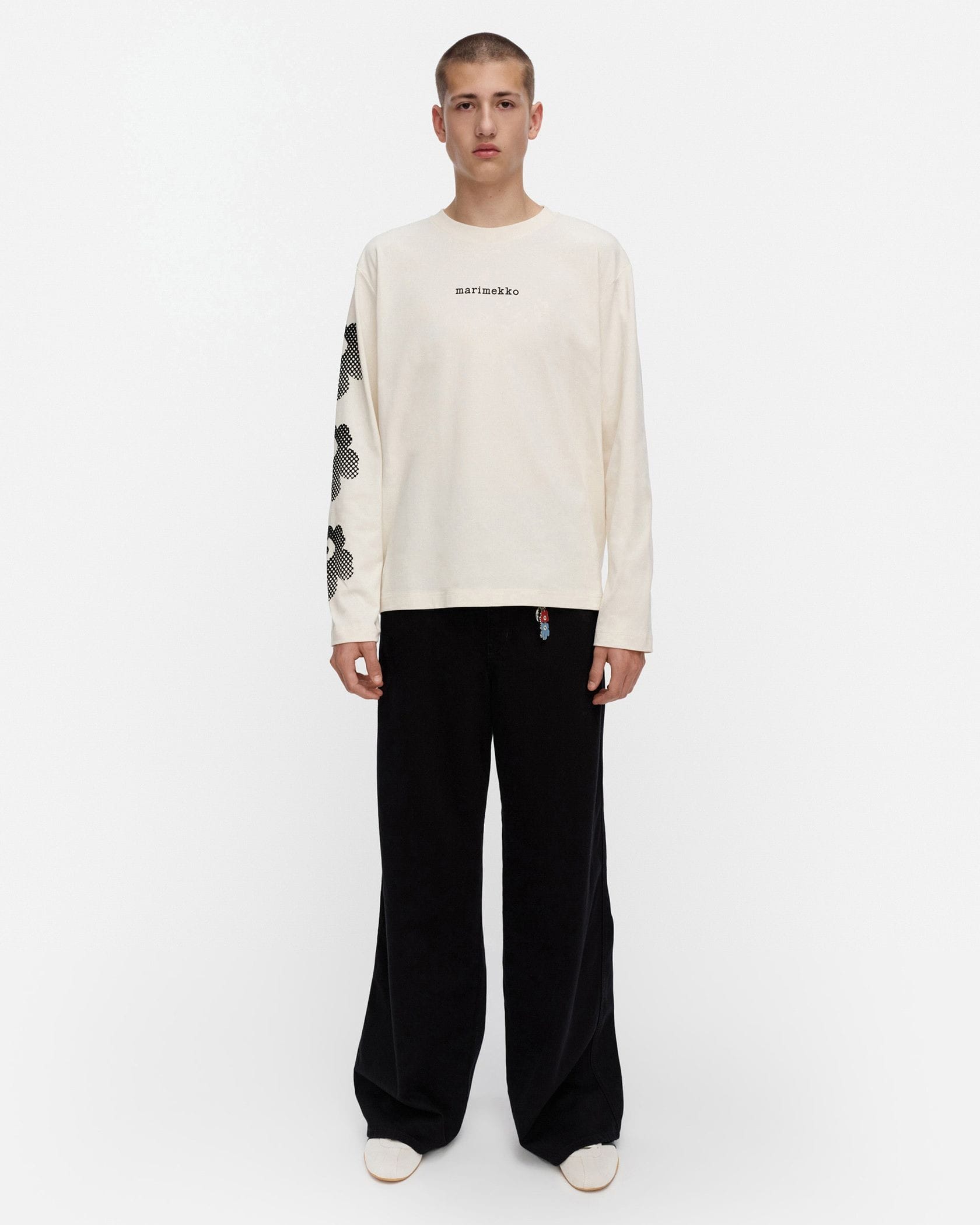 marimekko マリメッコ 長袖カットソー ウニッコ柄 Sekvenssi Unikko Placement カットソー | Maija Isola | Marimekko