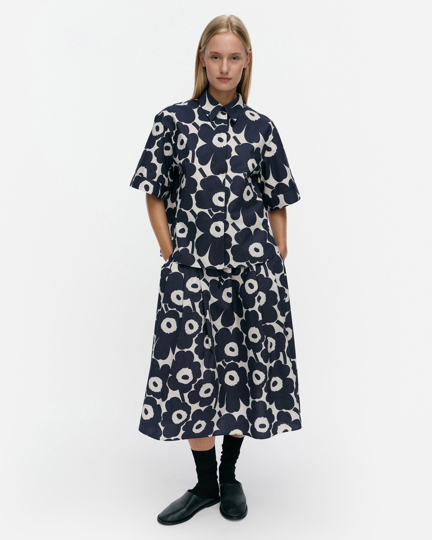Sh Taipale Unikko ワンピース | Maija Isola | Marimekko (マリメッコ