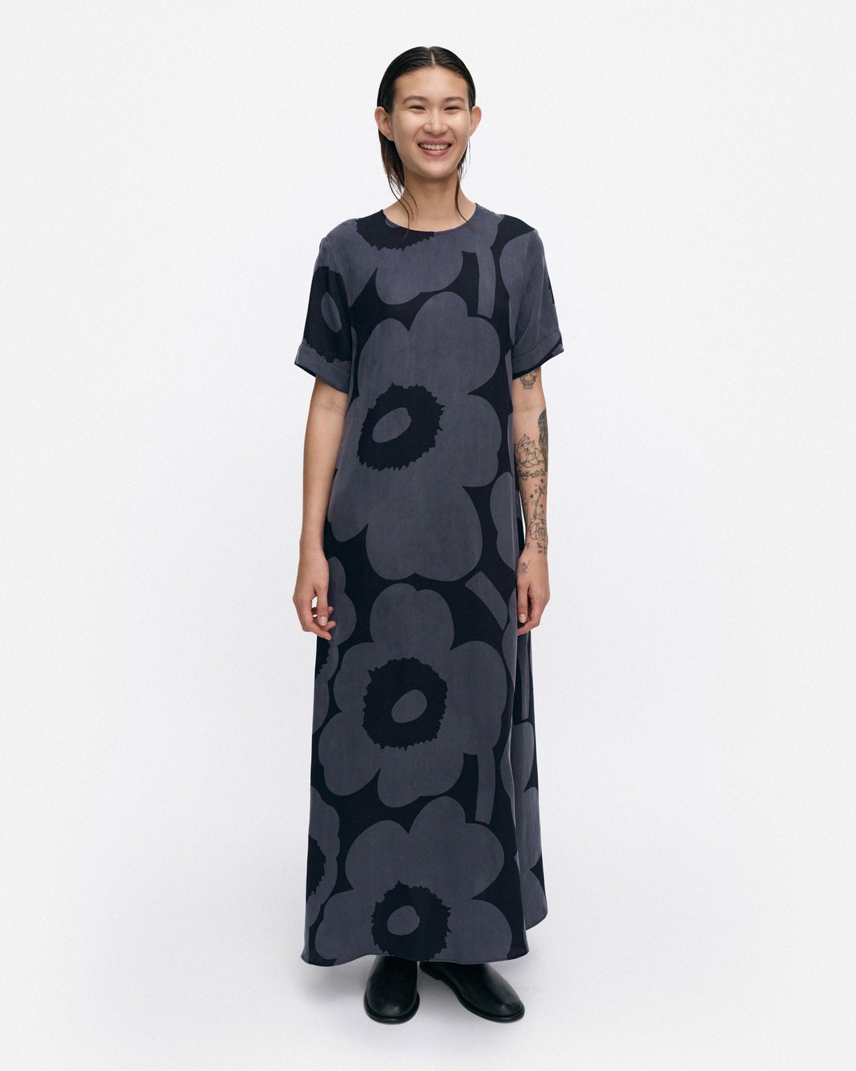 Sh Taipale Unikko ワンピース | Maija Isola | Marimekko (マリメッコ
