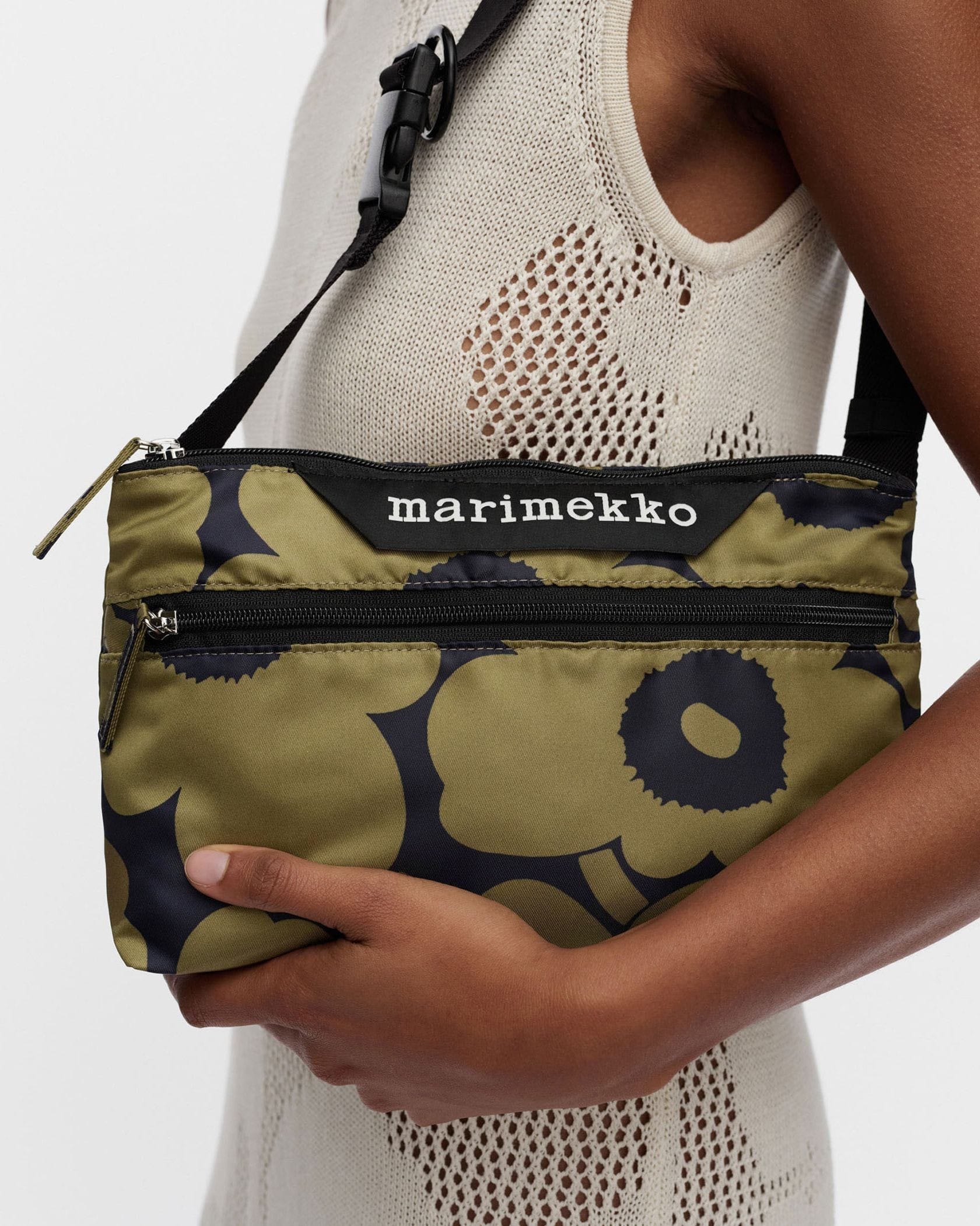 まめ Neat Crossbody Unikko S ショルダーバッグ | Maija Isola | Marimekko