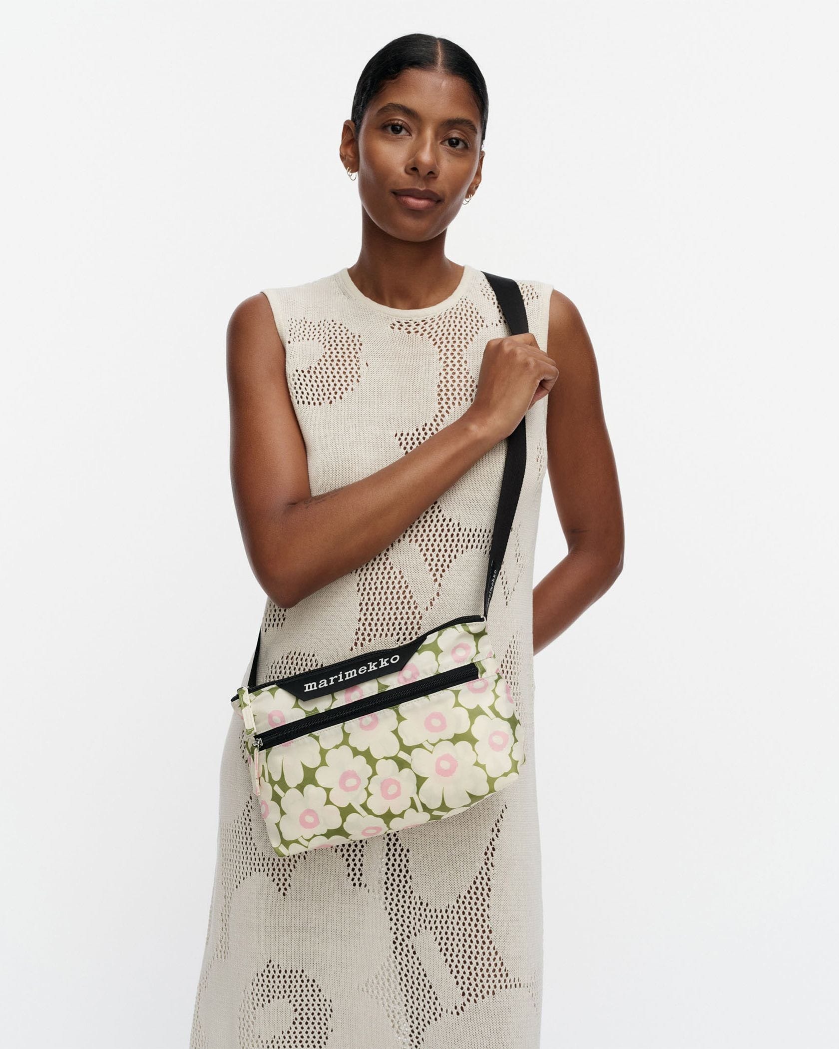 Neat Crossbody Unikko S ショルダーバッグ | Maija Isola | Marimekko