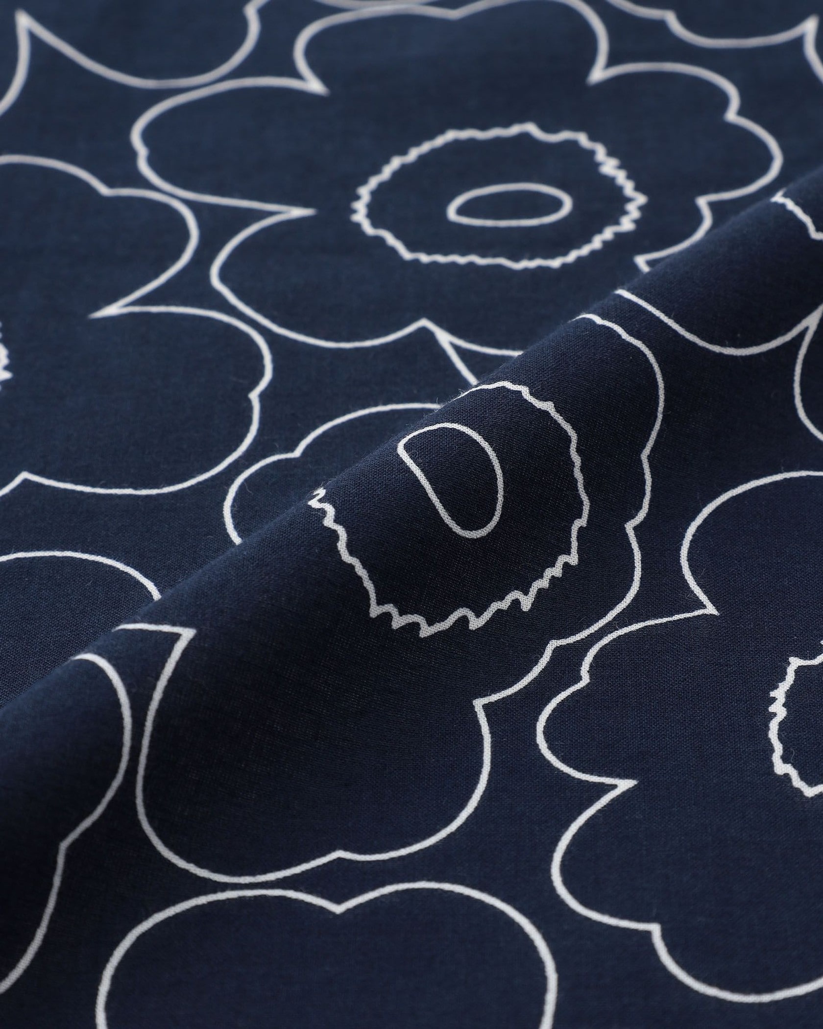 Pesofati Piirto Unikko スカーフ | Maija Isola | Marimekko