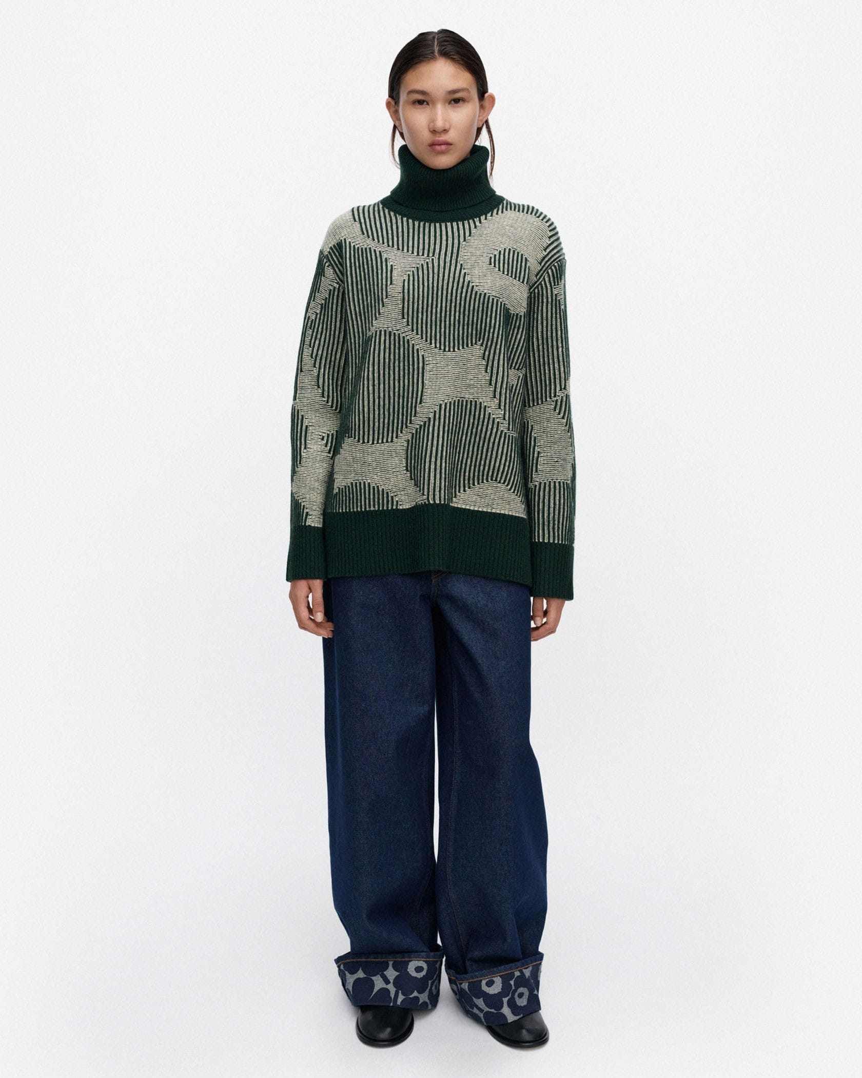 Varahtely Unikko ニット | Maija Isola | Marimekko (マリメッコ