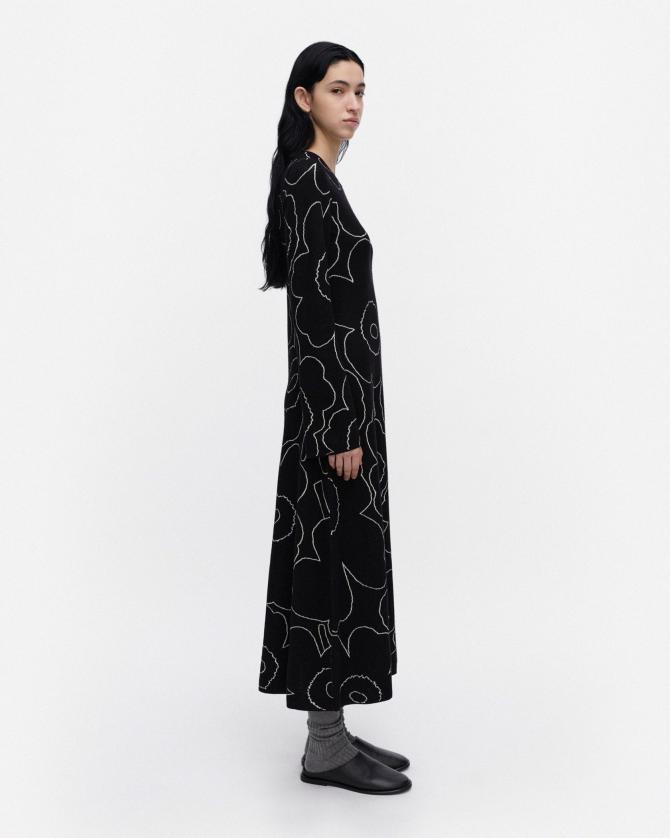 Takaisin Piirto Unikko ニットワンピース