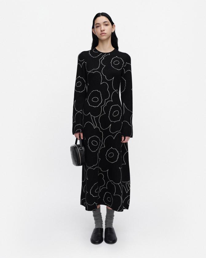 Takaisin Piirto Unikko ニットワンピース