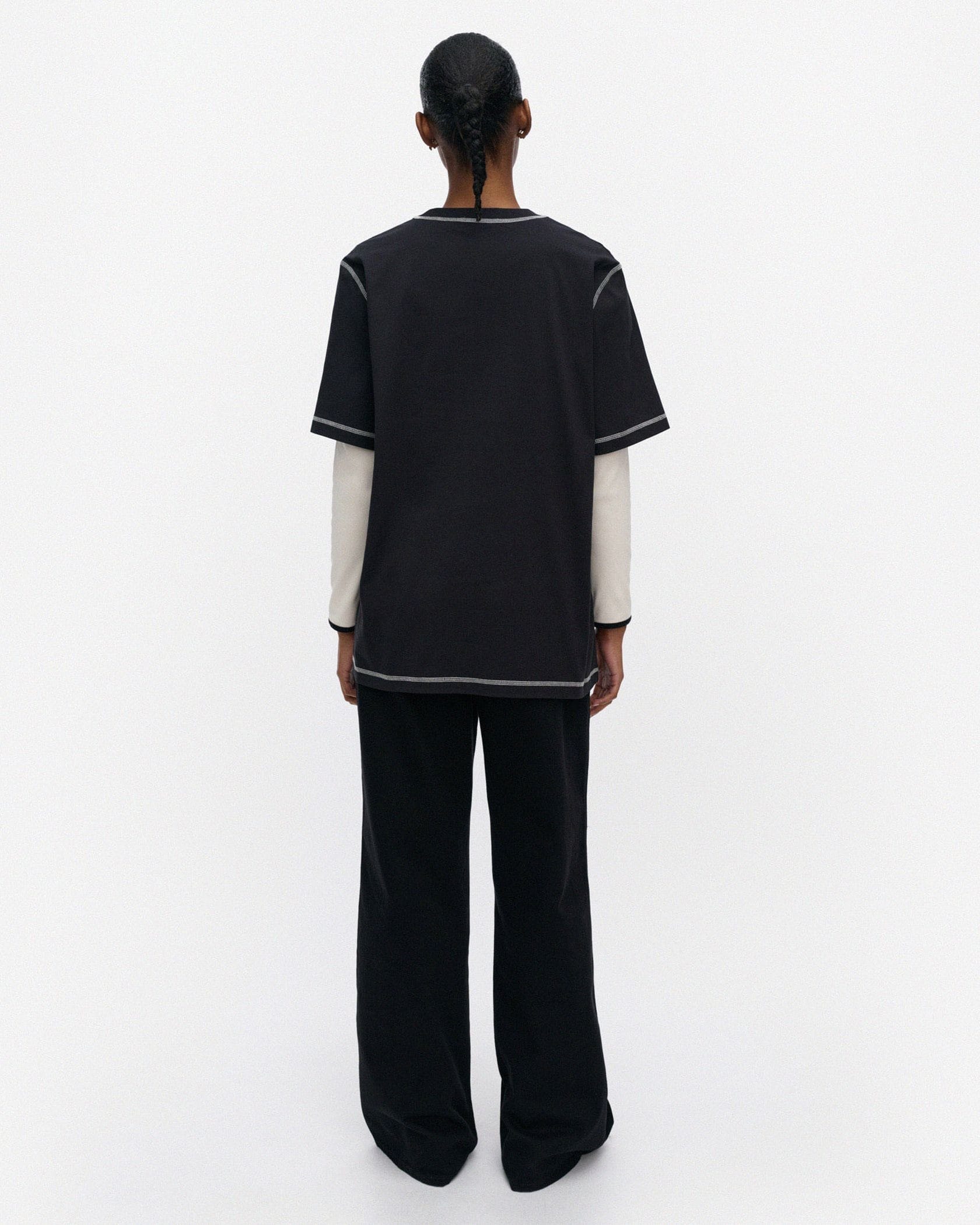 オンラインストア限定】Tarttua Logo Placement Tシャツ | シャツ