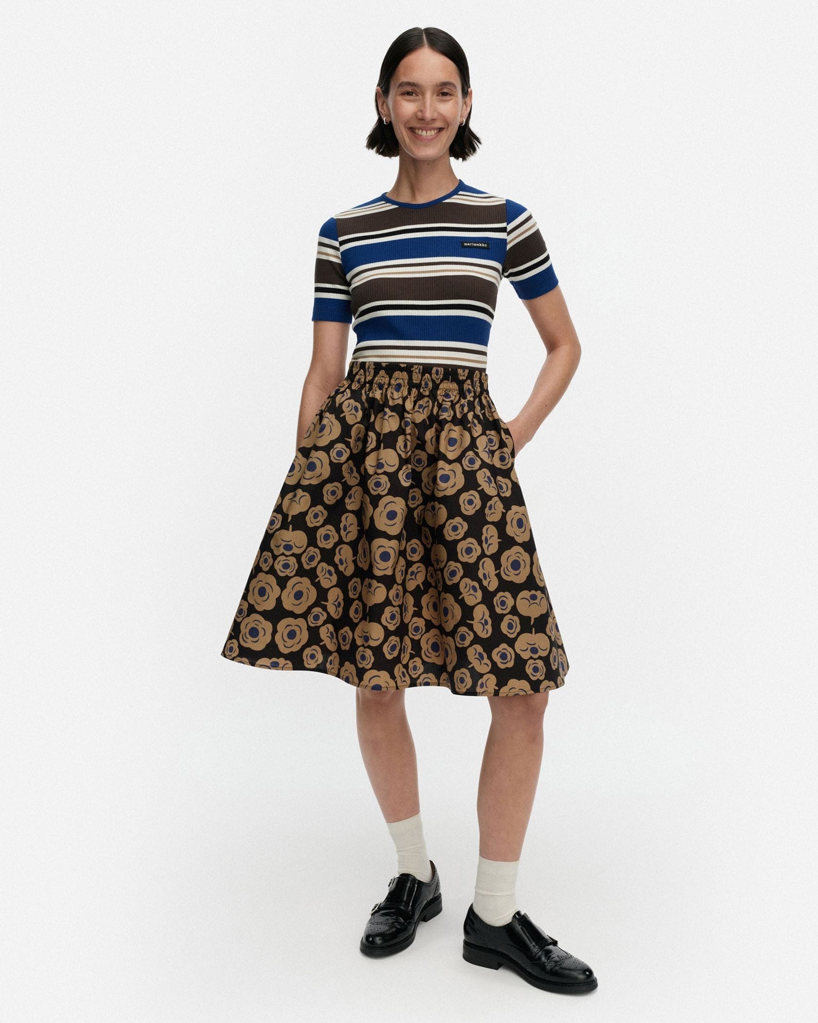 Poiminnot Tumma スカート