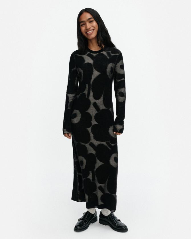 【一部店舗・オンラインストア限定】Sh Laatia Unikko ニットワンピース