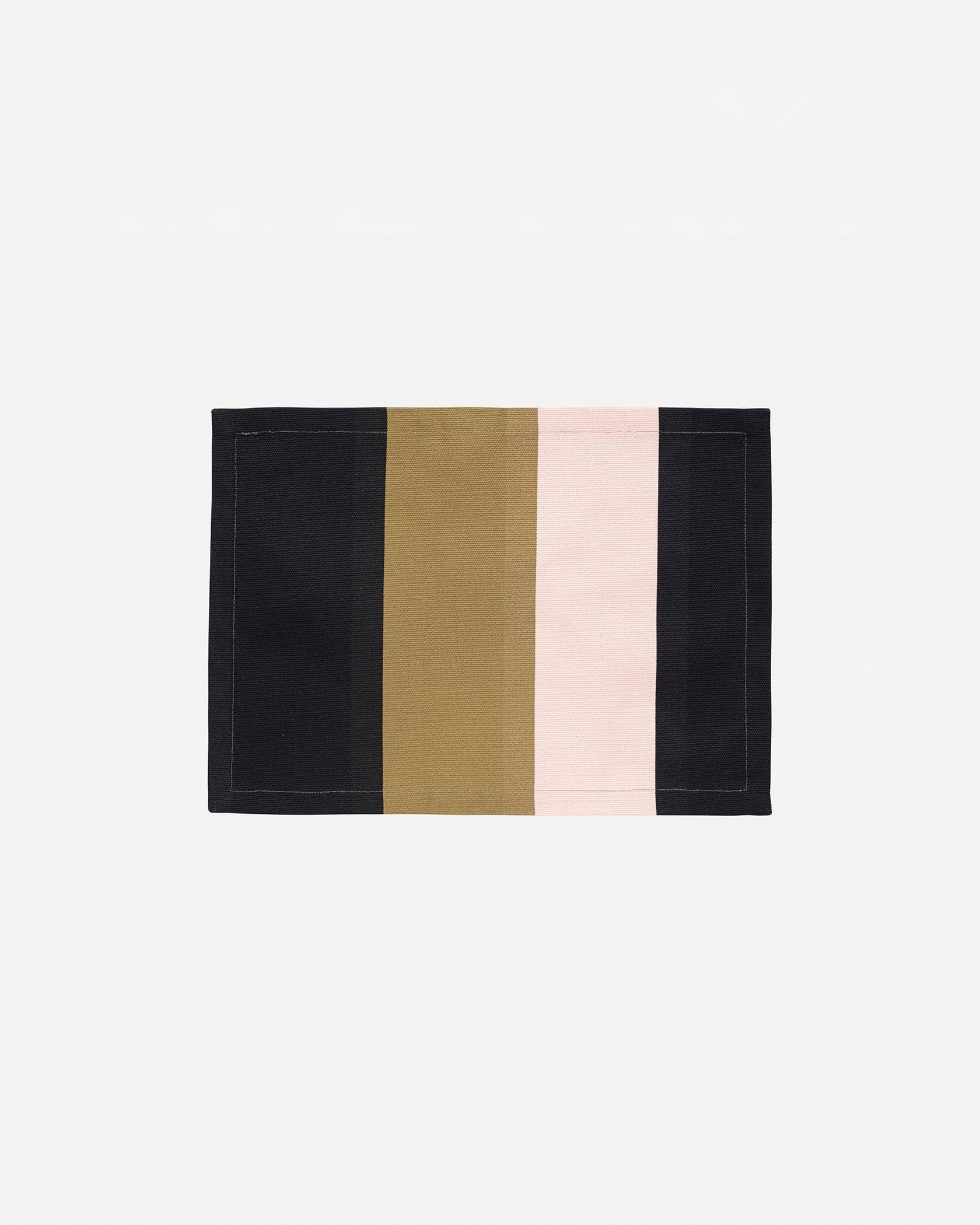 Hennika テーブルクロス 140×140cm | Vuokko Eskolin-Nurmesniemi