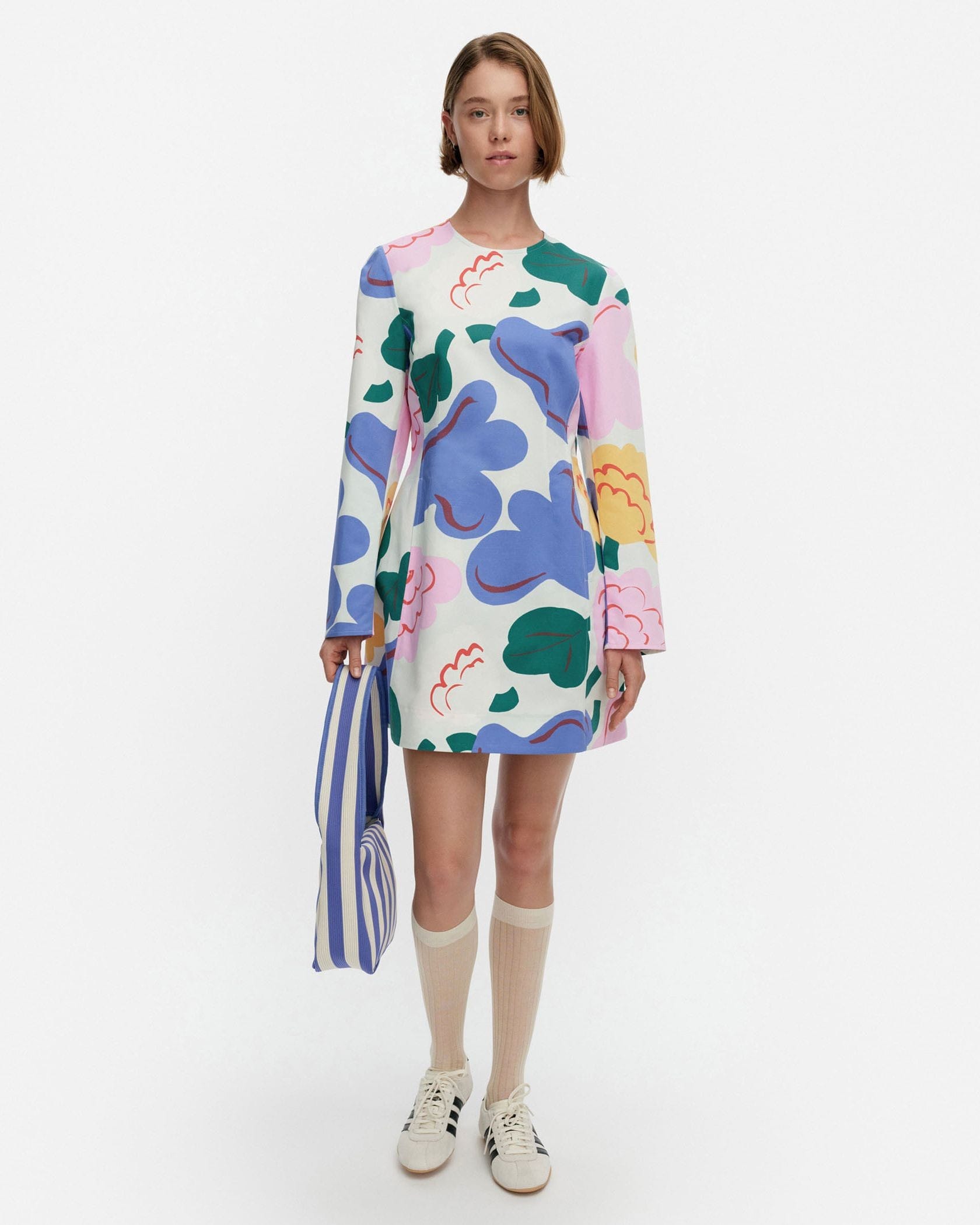 【オンラインストア限定】Iloinen Kukasta Kukkaan ワンピース