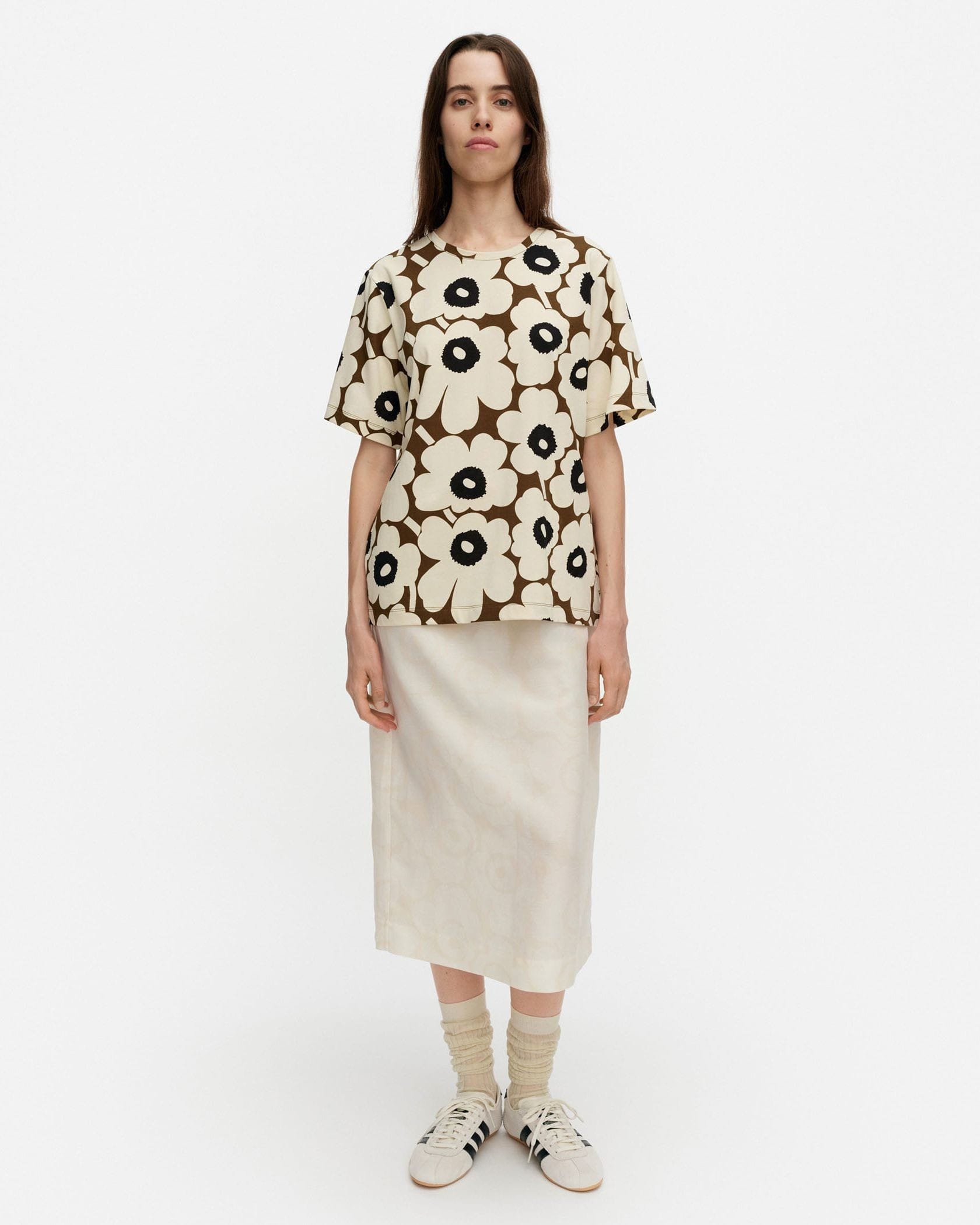 【新品タグ付き】マリメッコ(marimekko)TUNNIT UNIKKO Tunnit Unikko Tシャツ | Maija Isola | Marimekko (マリメッコ) 日本