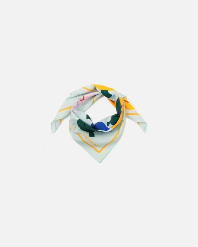 Pesofati Kukasta Kukkaan スカーフ